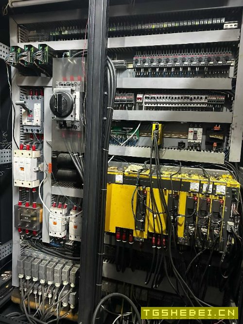 沈阳800双工位卧加,正T床身,2018年出厂,法纳克MF系.