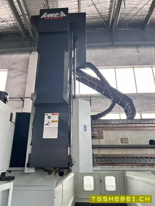 台湾亚威NVP-3015龙门加工中心，发那科MF系统、（1包.