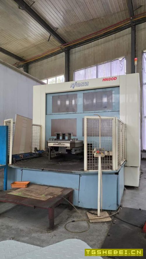 新泻800卧加，日本原装进口，双工位，双伺服刀库62把.