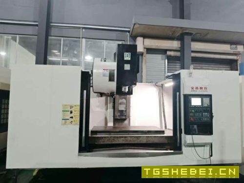 刚刚到货宝昌1580数控加工中心一台，18年，发那科MF系.
