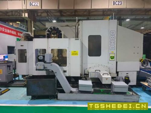 日本三菱800卧式加工中心DH80工作台:800800mmX/Y/Z行.