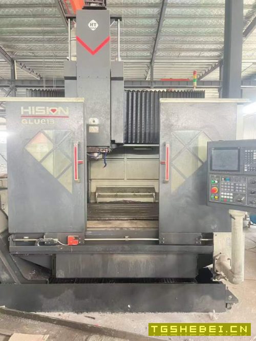 西安工厂海天GLUe13龙门，工作台，主轴BT50，系统三菱.