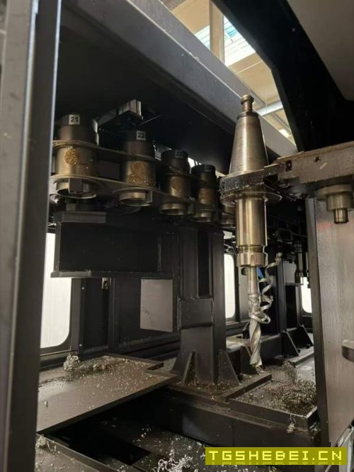 四川工厂在位2022年台湾威立625龙门加工中心,带链式3.