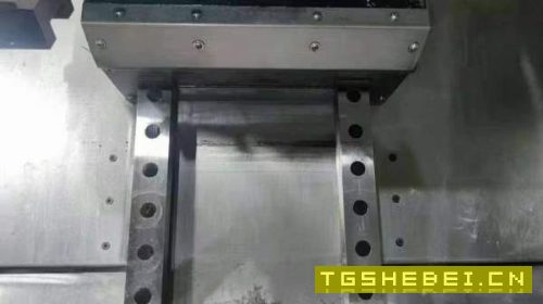 使用几百小时、2023年国盛lHT1031数控车床、发那科Plu.