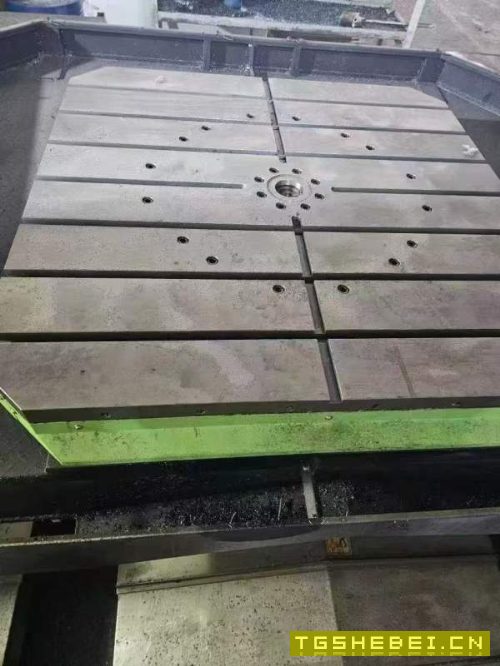 出售9.9成新台湾达佛罗国盛合资大卫DBE110数控镗铣床.