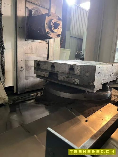 海天63H卧式加工中心APC双交换工位工作台尺寸630700B.