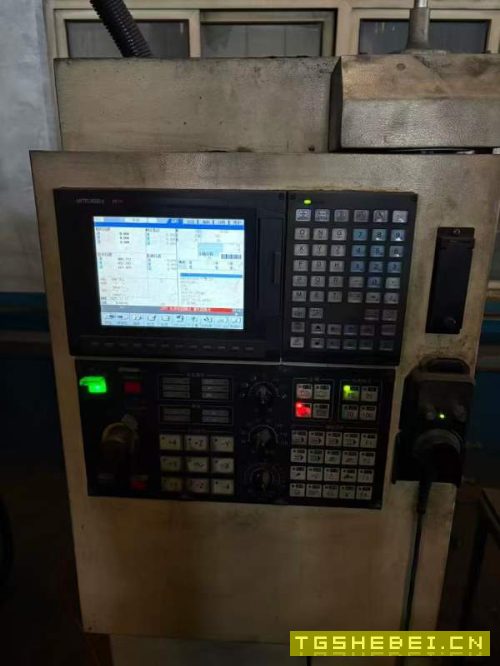 同款两台1814卧式加工中心,粗框机,工作台2000x900,.