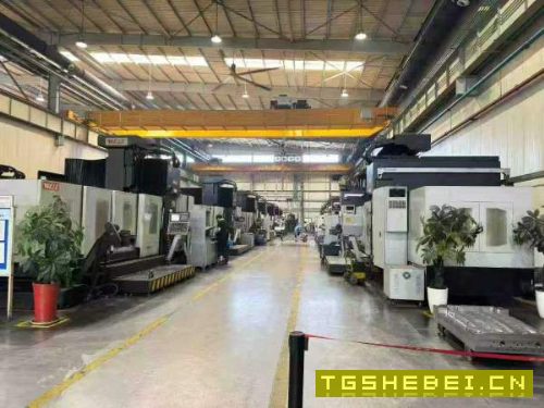 同款10几台。威立3米龙门，工作台1.5X3米。门宽1.7米.