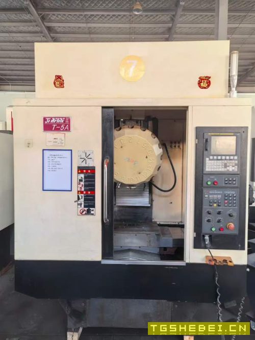 乔锋钻攻中心，16把刀，20000转，发那科系统，小几万.