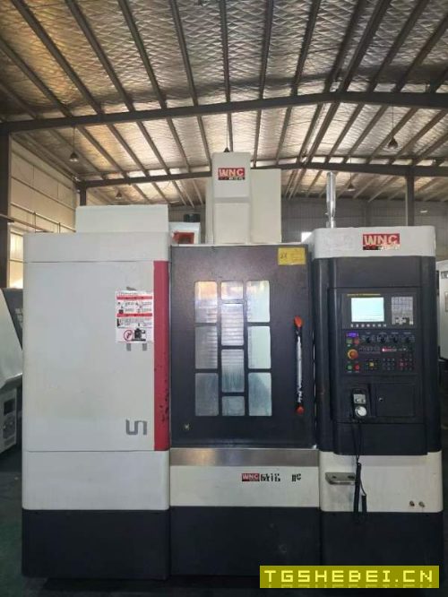 2018年出厂重庆威诺克650加工中心,三轴行程0,BT40主.