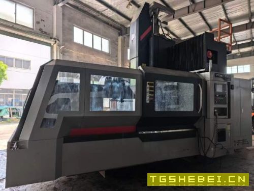 昆山尧工YG-2518门龙加工中心两一线硬轨导，YX55滚住.