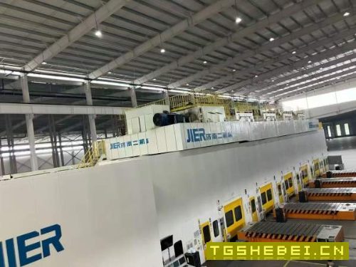 济南二机产机器人全自动冲压生产线年全新库卡7轴机器.