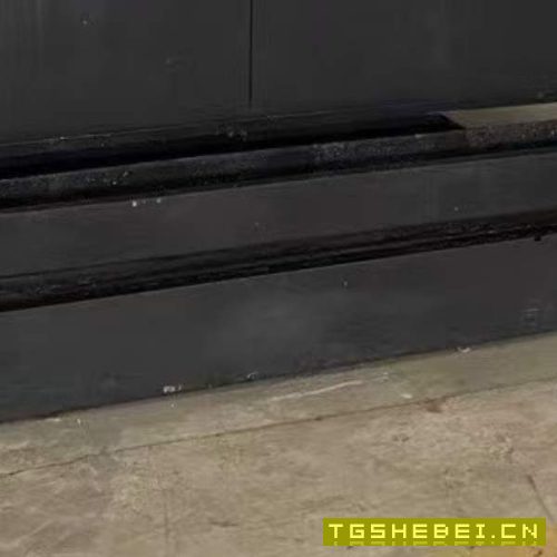 2018年威亚F500加工中心，三轴线轨，发那科系统，bt40.