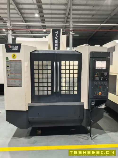 5台台群856S加工中心23年的3台22年的2台三菱M80系统，.