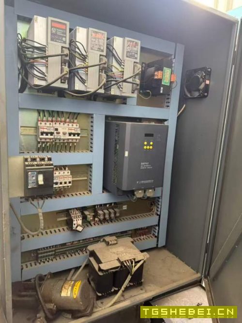 19888秒杀威达7132数控铣床，主轴BT40，广数系统，三.