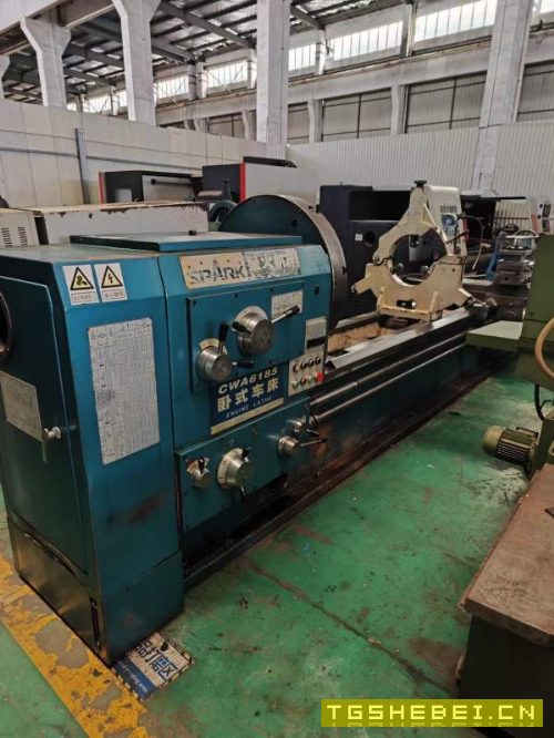 精品星火CWA61855米车床，导轨如镜面