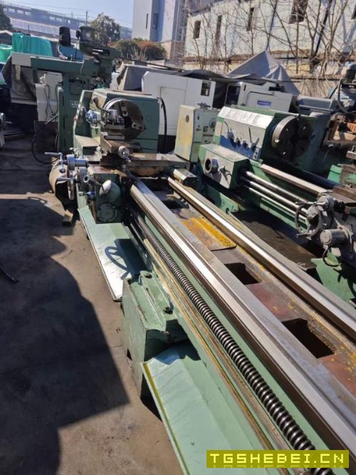 精品广州南方CN6250B3米车床,带马鞍,82mm主轴孔,长.