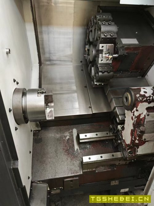 两台程泰GLS1500数控车床，8寸液压卡盘，12工位刀塔，.