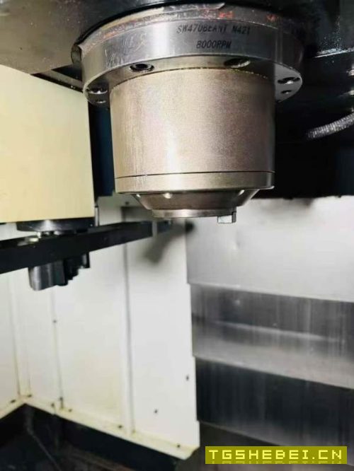 准新南京新浙850加工中心.发那科MF系统.三轴滚柱线轨..