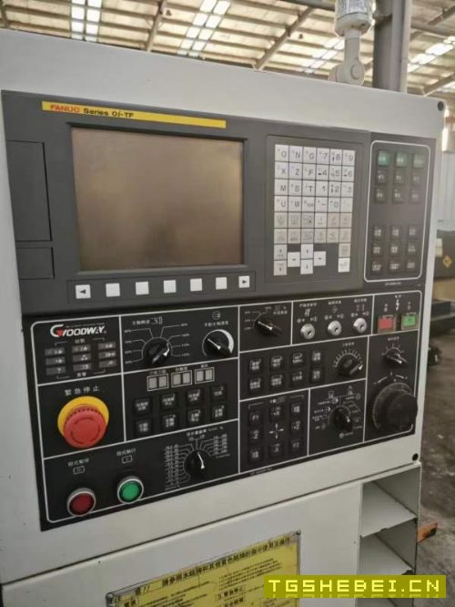 新到两台程泰GLS1500数控车床，6寸液压卡盘，10工位刀.