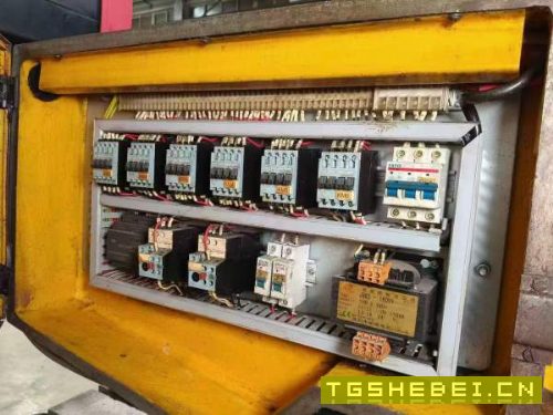 中捷摇臂钻，便宜处理