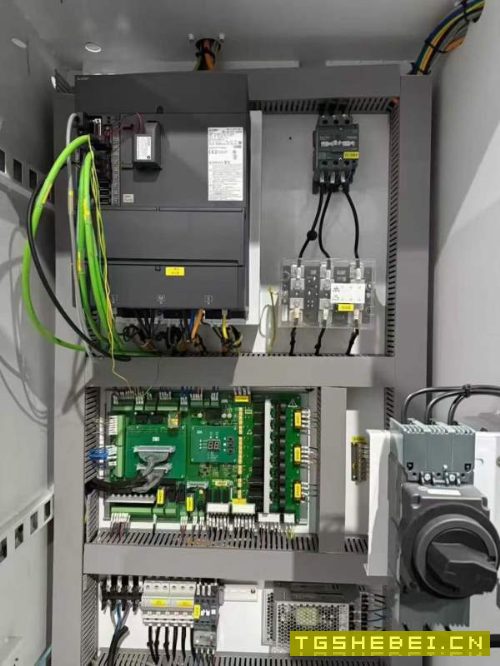 2025年准新广东众琪855重型加工中心,三菱M80系统,BT.