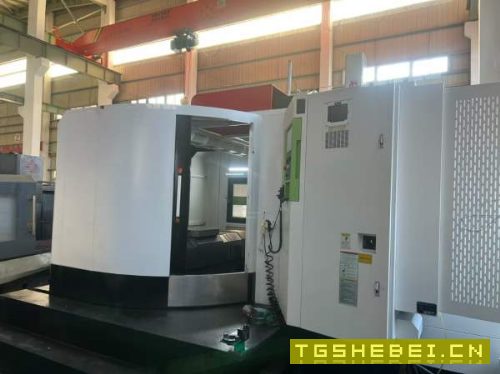 刚刚到货格勒玛700，630单工作台卧加三轴行程/Y/Z，11.