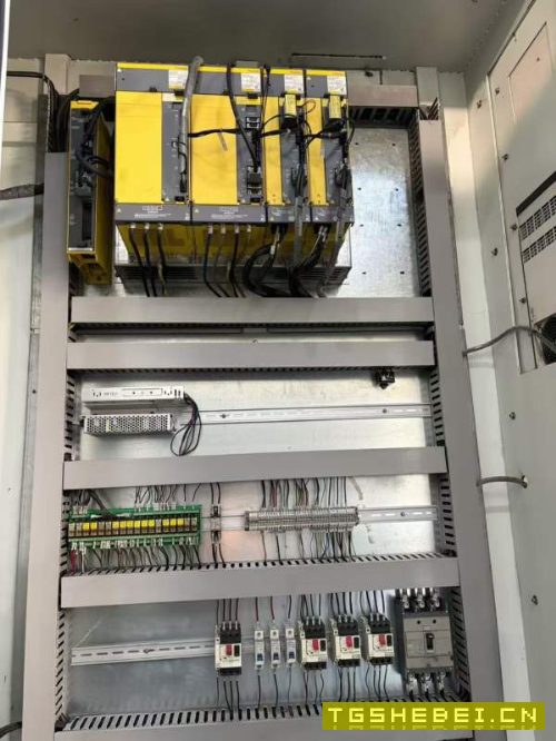 南京四开800单工位卧加，同款两台，2022年出厂，法纳.