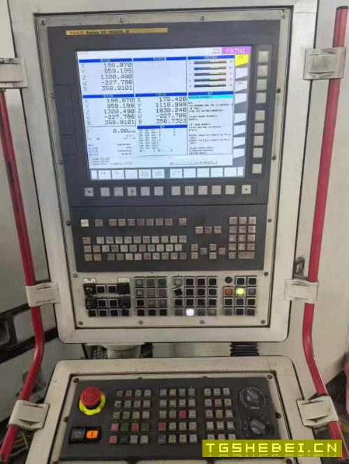 意大利帕马130数控镗床工作台参数：工作台2200/1800轴.