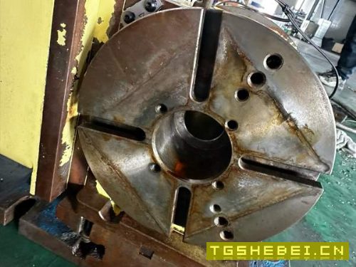 日本日研170四轴带发那科驱动