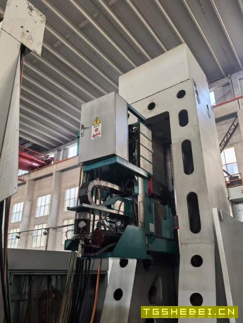 号外号外意大利帕马130高配型数控镗床工作台参数:工.