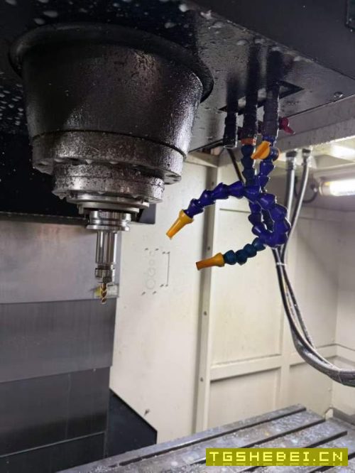 2021年同款两台嘉泰1370（BT40主轴）