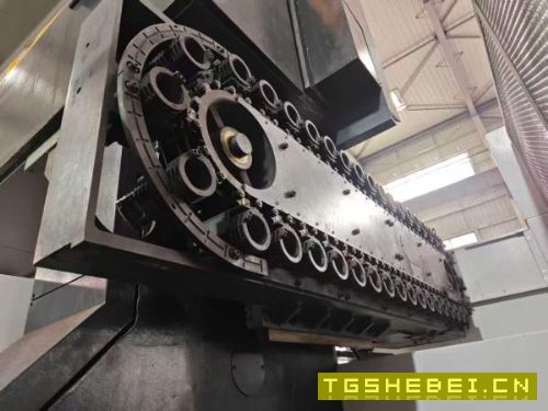 军工单位出品。海天五轴5米龙门,GNU重型系列,工作台.