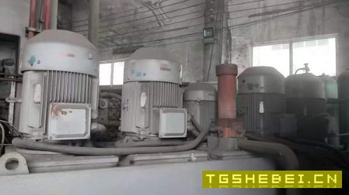 供。湖洲产2500吨模锻油压机，仅试3个工件，现厂位低.