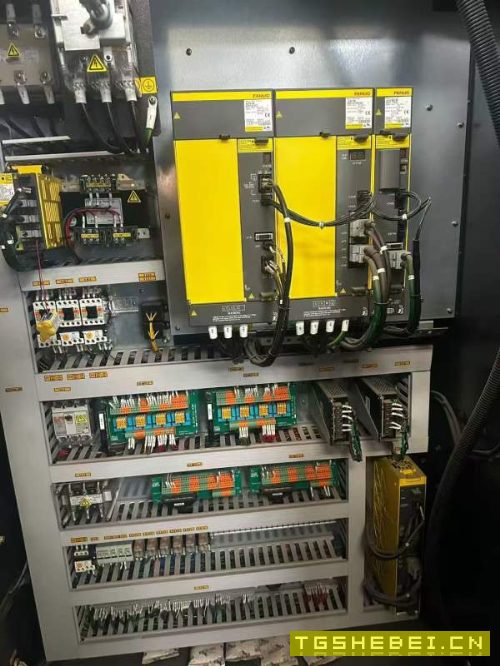 威亚L28010寸卡盘10工位刀架中通卡盘X/Z轴行程：220/1.