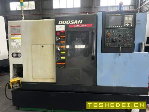 韩国原装斗山220m车铣复合，满刀座