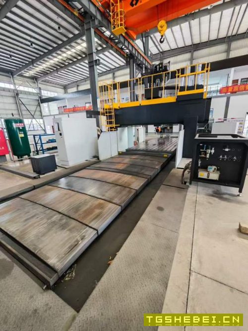 2023年到厂准新机宁波海天6032龙门加工中心，工作台2..