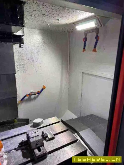 MAZAK马扎克430AL立式加工中心工作台：mm三轴行程：0m.