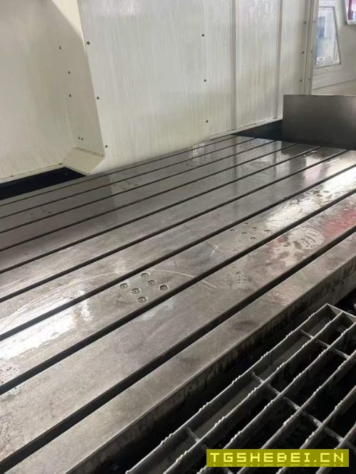 坤杰2518数控龙门,工作台2500/1600mm,门宽1800mm,.