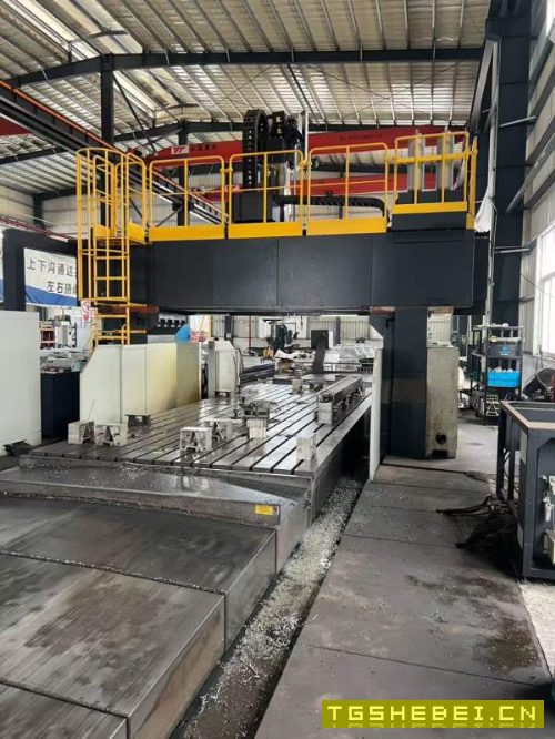 宁波海天36/80数控龙门，工作台3000/8000mm，门宽3650.