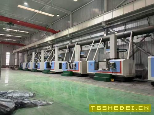 西安工厂刚刚买下10台准新机辽宁海通1.6米顶配数控立.