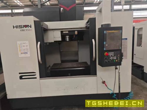 海天850加工中心,只用900小时,2021年产,带排削机,.