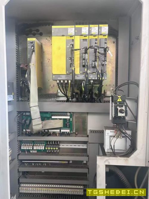 使用2000多多少友佳800A立加、发那科MD系统、三轴硬轨.