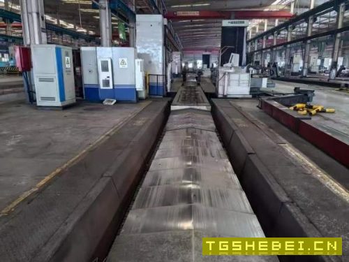 中捷6813数控双面镗床