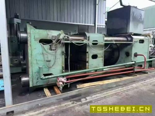 徐州1000吨液压机，台面1.61.6，开口1.5米，油缸行程9.