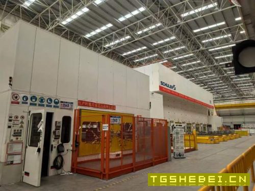降价出售：德国舒勒高速四点锻压线7300吨。2500吨/120.