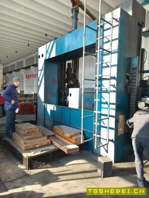 齐齐哈尔3.15DVT立车天津工厂在位出售，品质好，喜欢.