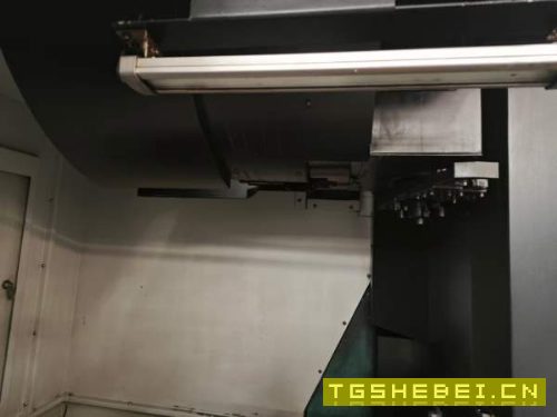 出售两台斗山515加工中心，行程1020/510/625，发那科.