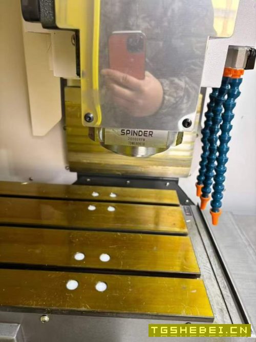 现货20台全新T7,新代22MA系统,主轴BT30/20000转,21.