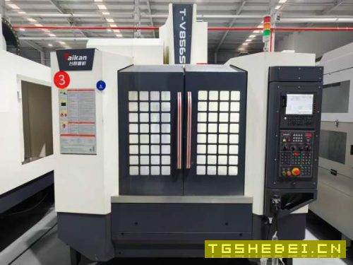 新到一台2023年台群T-V856S加工中心，发那科OI-MFPlus.